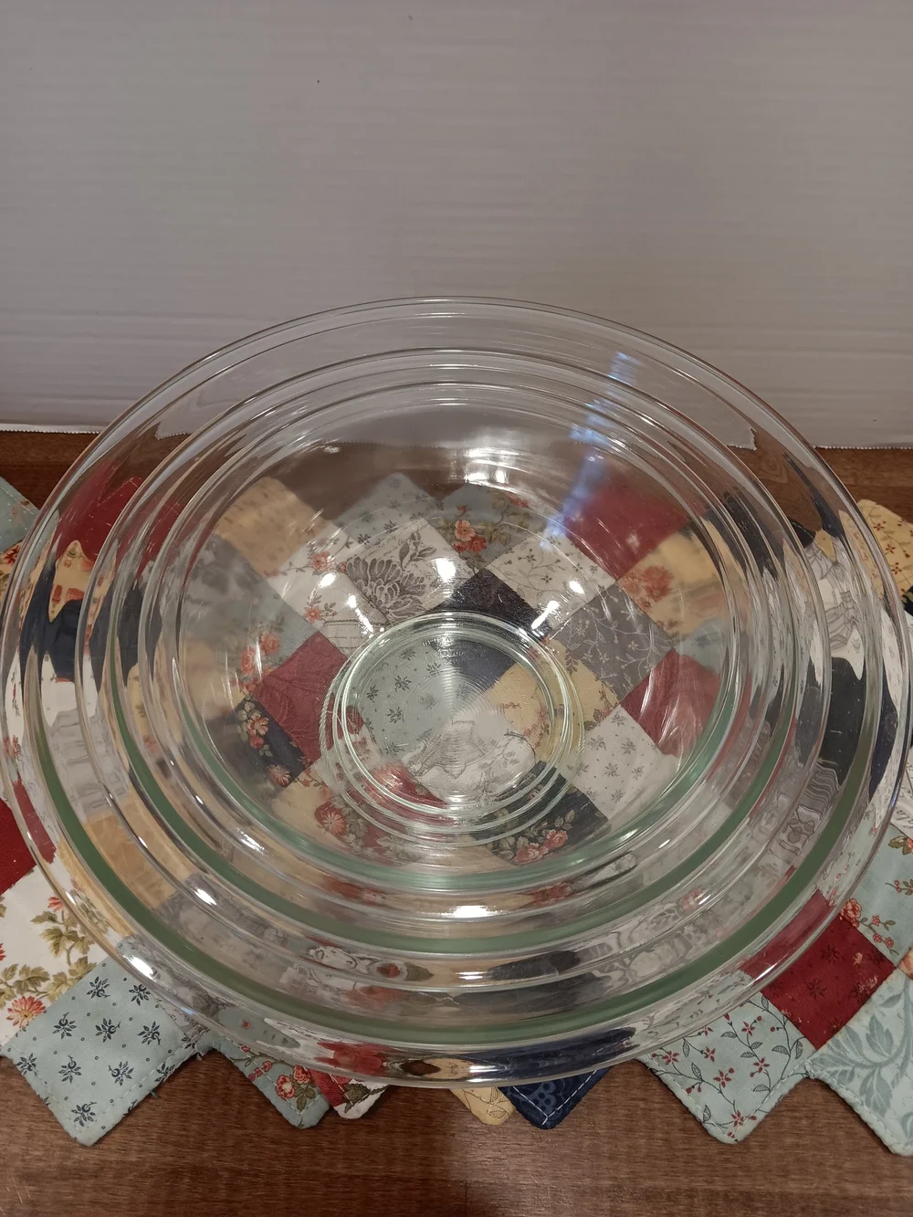 Pyrex Clear Glass Nesting Mixing Bowls Set Of Three